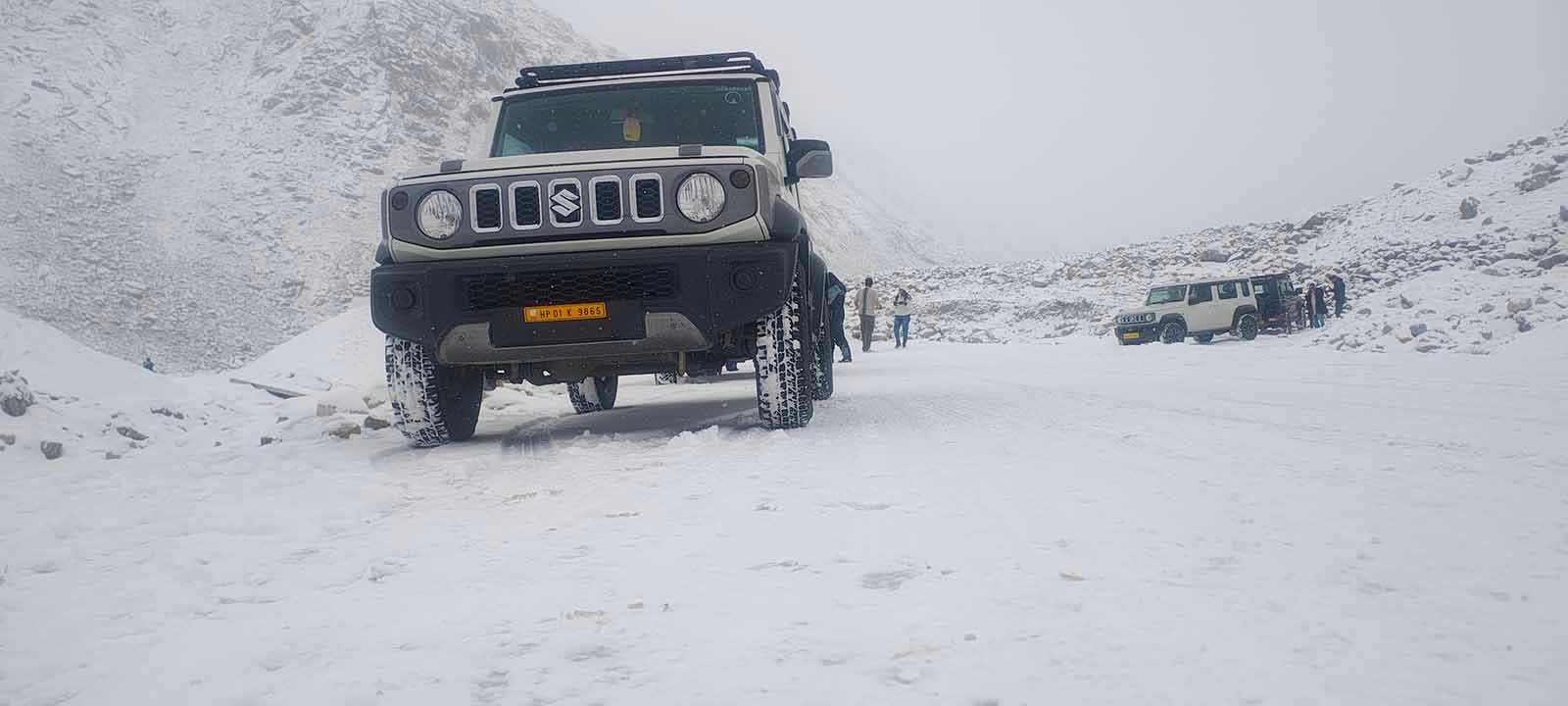 4x4 Taxi for Solang Valley